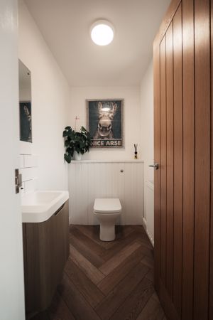 WC- click for photo gallery